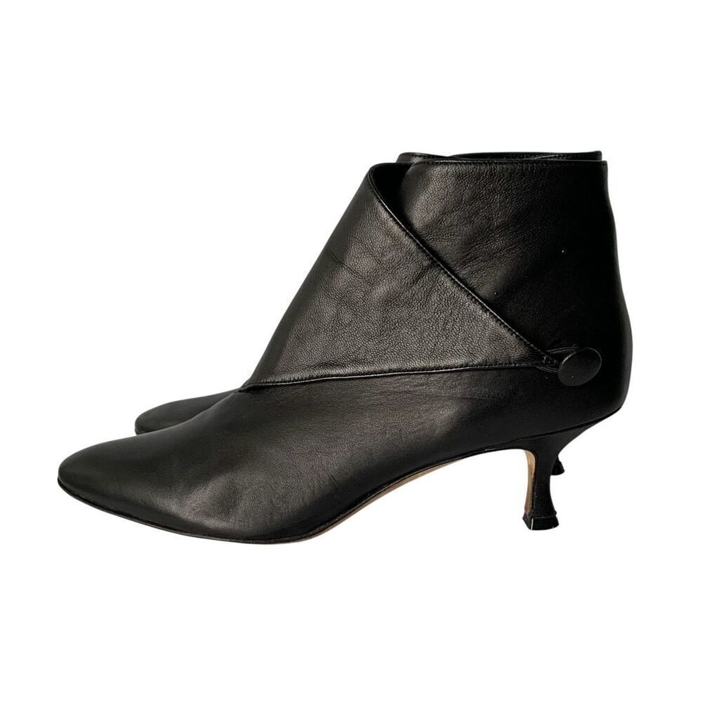 Manolo Blahnik Diaz black LEATHER BOOTIES BOOTS Heels Shoes sz 38